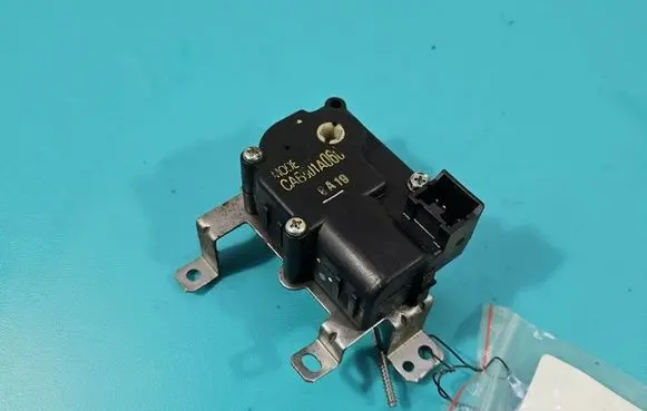 Mitsubishi Outlander A/C air flow flap actuator/motor CAB501A060 IMPRK1556296