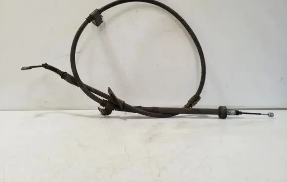 Handbrake/parking brake wiring cable