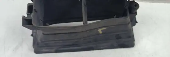 Audi A8 S8 D4 4H Intercooler air channel guide 4H0129627