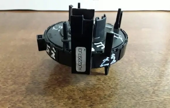 Audi A4 S4 B5 8D Airbag slip ring squib (SRS ring) 1J0959653