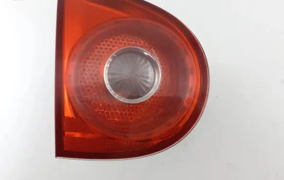 Volkswagen Golf V Tailgate rear/tail lights 1K6945093E