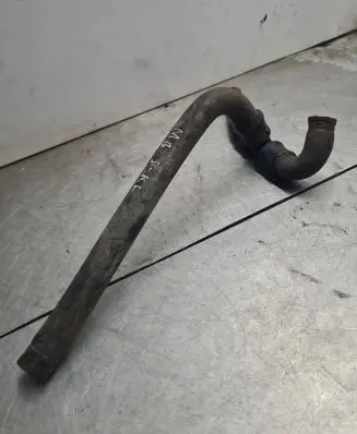 Mercedes-Benz C W202 Engine coolant pipe/hose