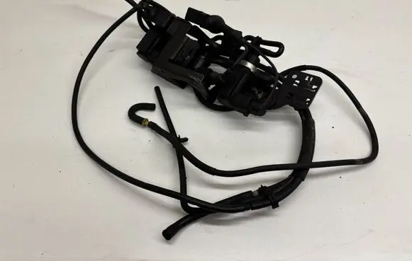 Volkswagen Bora Turbo solenoid valve 1J0906627