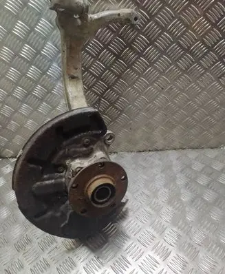 Front wheel hub spindle knuckle