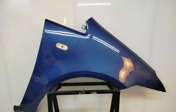 Ford C-MAX I Fender 