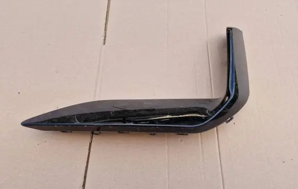 Audi e-tron Front fog light trim/grill 85H807795