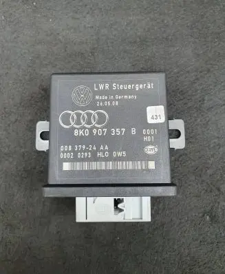 Audi A4 S4 B8 8K Light module LCM 8K0907357B