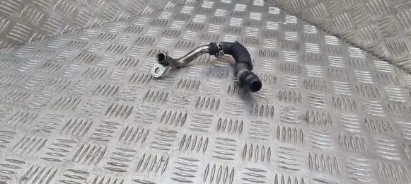 Engine coolant pipe/hose