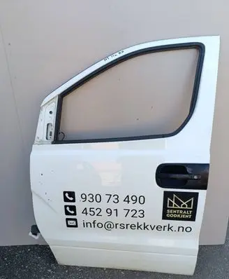 Hyundai H-1, Starex, Satellite Front door