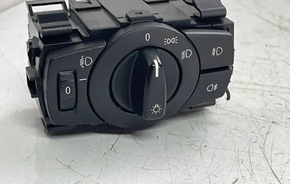 BMW 1 E81 E87 Light switch 6932794