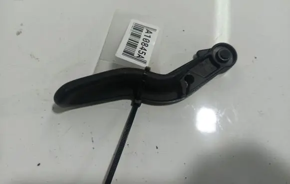 Opel Omega B2 Engine bonnet (hood) release handle 