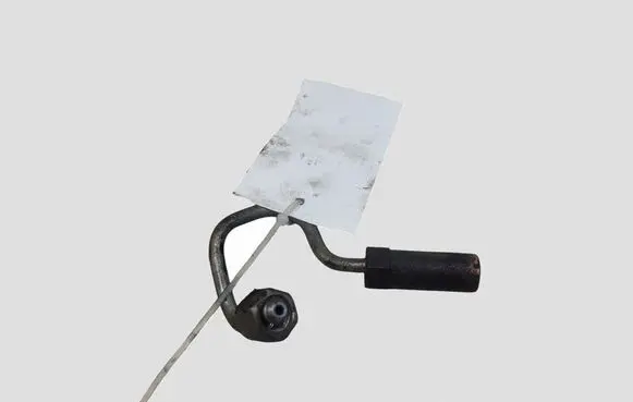 Nissan X-Trail T30 Fuel injector supply line/pipe