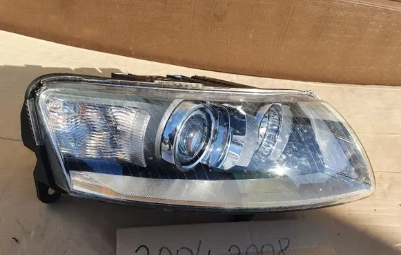 Audi A6 S6 C6 4F Headlight/headlamp 4F0941004