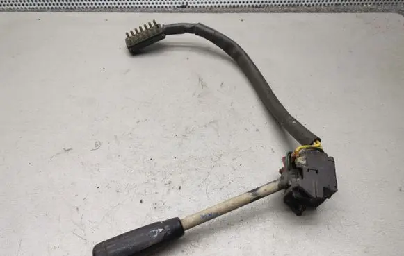 Mercedes-Benz W123 Wiper control stalk SAEQ78