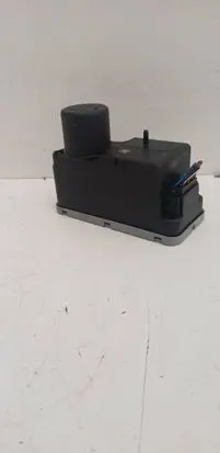 Volkswagen PASSAT B4 Vacuum pump 1H0962257