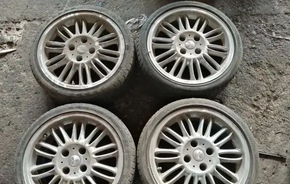 R17 alloy rim