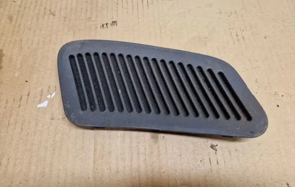 Toyota Yaris Other trunk/boot trim element 647460D030