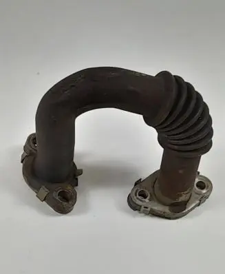 Volkswagen Jetta VI EGR valve line/pipe/hose 04L131547S