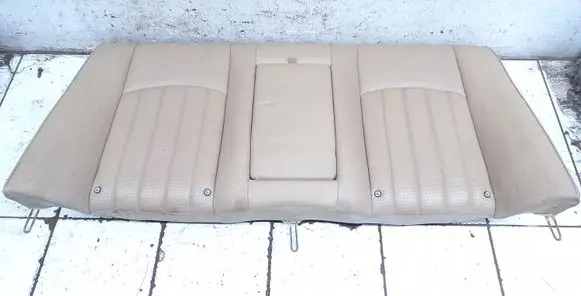 Mercedes-Benz CLS C219 Rear seat A2199200116