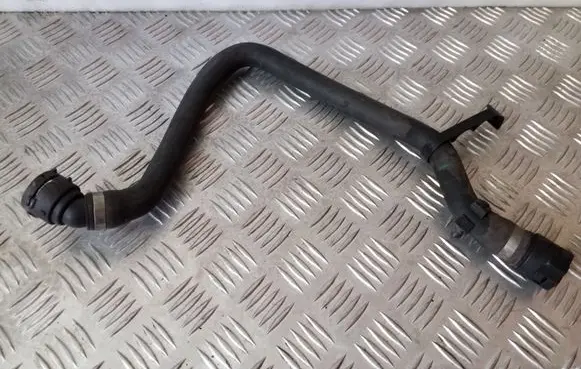 BMW 7 E65 E66 Engine coolant pipe/hose 8384912