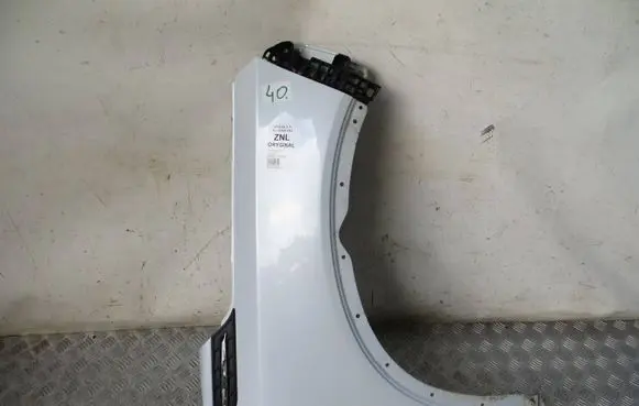Suzuki Vitara (LY) Fender
