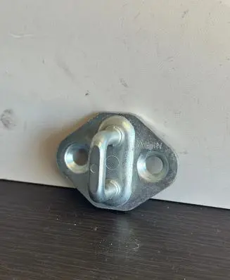Opel Astra K Front door lock loop/hook striker 