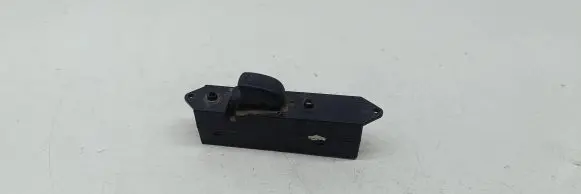 Mitsubishi Pajero Sport I Electric window control switch C8DD161M 1948 27Y8D1