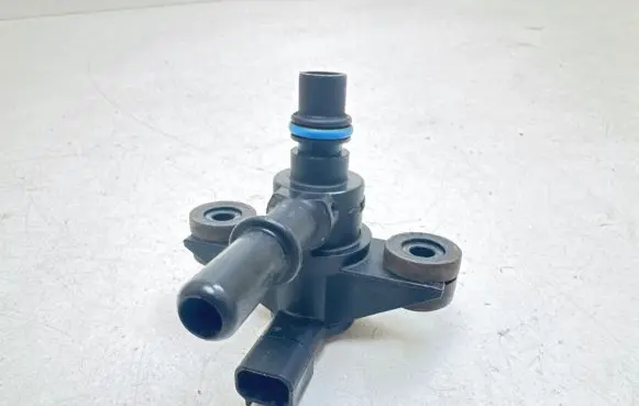 Ford Fusion II Other engine bay part 9U5A9G866CF