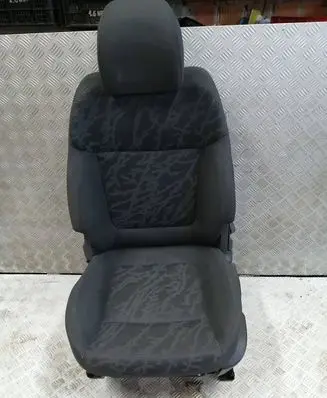 Peugeot 3008 I Front driver seat 