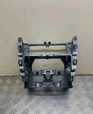 Renault Latitude (L70) Other interior part 681046540r