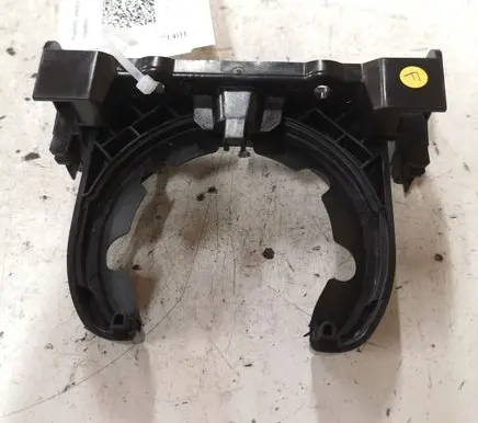 Cup holder front