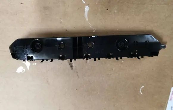 Nissan Leaf I (ZE0) Rear bumper mounting bracket 852275SK0A
