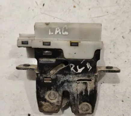 Renault Laguna II Tailgate/trunk/boot lock/catch/latch 8200000898