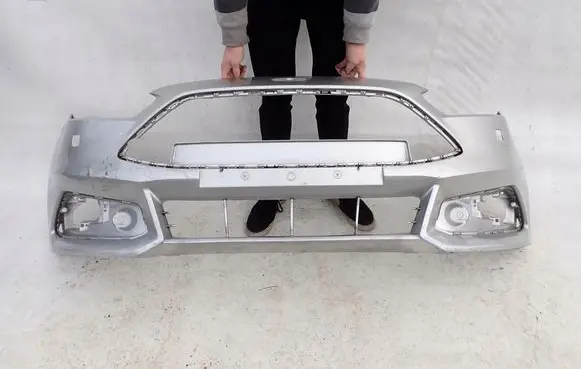 Ford Focus Front bumper F1EB17757B