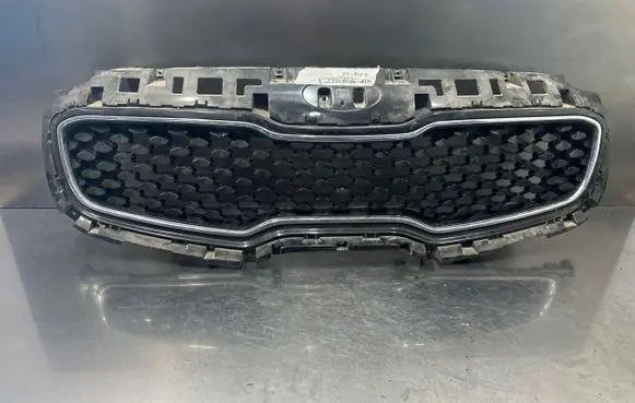KIA Sportage Front bumper upper radiator grill 86350F1010