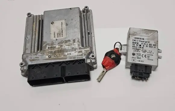BMW 3 E46 Engine ECU kit and lock set 7792024 1039S02198 0281010565