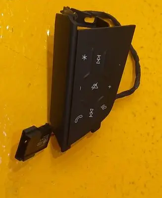 Multifunctional control switch/knob