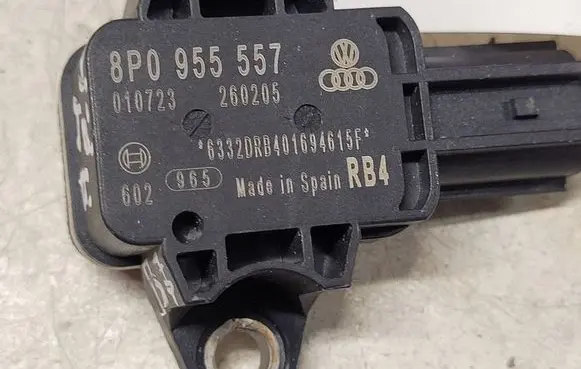 Audi A4 S4 B7 8E 8H Airbag deployment crash/impact sensor 8P0955557