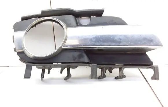 Opel Vectra C Front fog light trim/grill 13120740