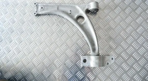 Volkswagen Tiguan Front lower control arm/wishbone 3C0407153B