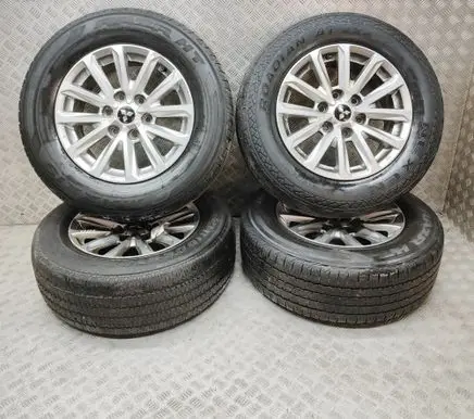 Mitsubishi L200 R17 alloy rim 4250C996