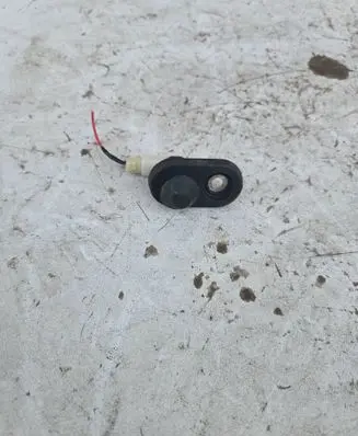 Toyota Corolla Verso E121 Rear door sensor 