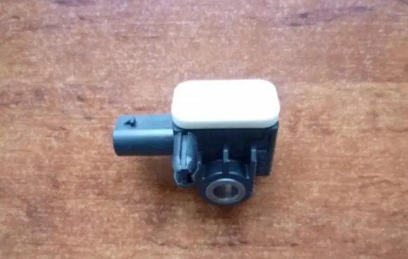 Audi A6 S6 C7 4G Airbag deployment crash/impact sensor 4H0959643 X143