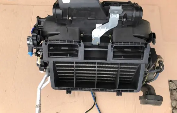 Opel Omega B2 Interior heater climate box assembly 90512506