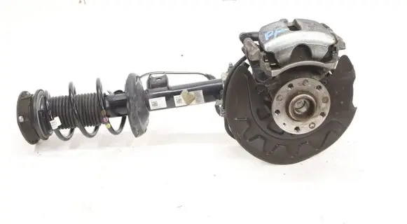 Volkswagen Tiguan Rear wheel hub 5Q0407258C5784614