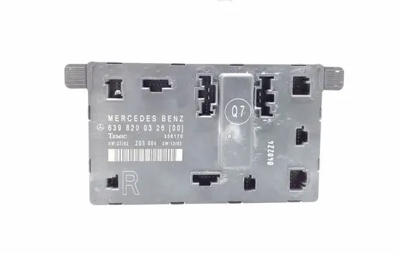 Mercedes-Benz Vito Viano W639 Door control unit/module 6398200326