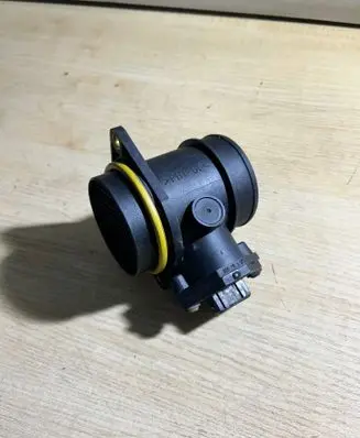 Jeep Cherokee Mass air flow meter 0281002156 53030758