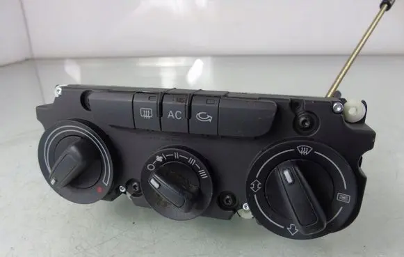 Audi A3 S3 8P Climate control unit 3C2820045A