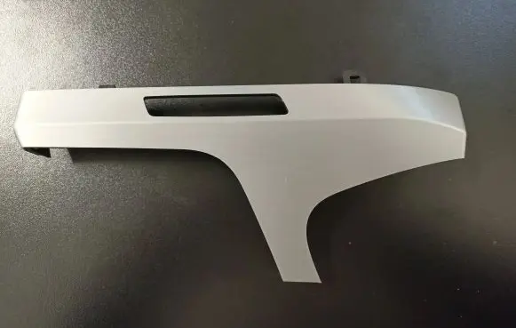 Dashboard glove box trim
