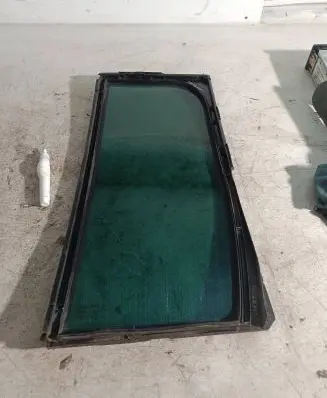 Renault Espace - Grand espace IV Rear vent window glass 43R005013 DOT39AS3M445